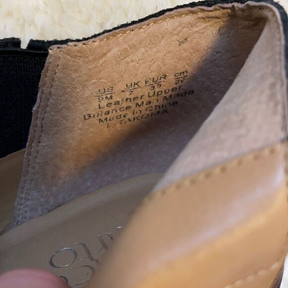 Franco Sarto Takoma Black Suede Ankle Boots Size 9 - Picture 2 of 6